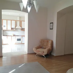 rent-services-apartment.hotels-of-kiev.com/